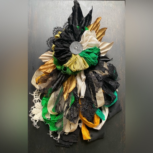 Just some flowers I’ve made🥰 - Picture 13 of 14